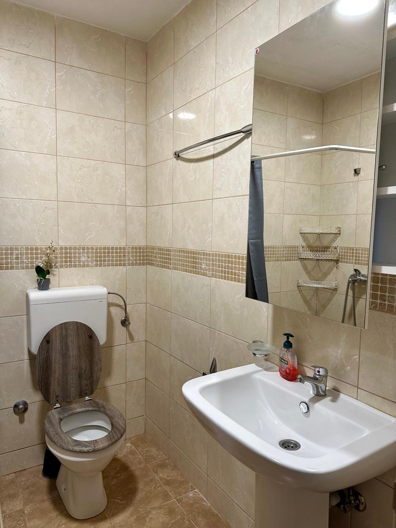 Perun Lux * Budva
